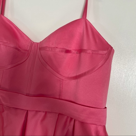 Plus Size Pink Gown/Prom Dress - Picture 4 of 10